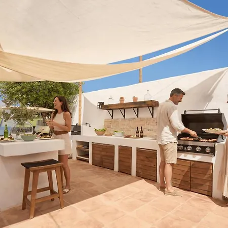 Vacation I Moss, Ibiza-style Villa, Golf-front, Swimming-pool, Biohacking, Sauna, Fire-pit Lounge, 7min From Puerto Banus * Marbella