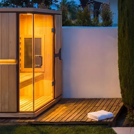 Vacation I Moss, Ibiza-style Villa, Golf-front, Swimming-pool, Biohacking, Sauna, Fire-pit Lounge, 7min From Puerto Banus Vila *